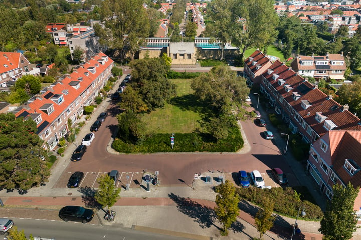 View photo 48 of De Ruijterplein 19