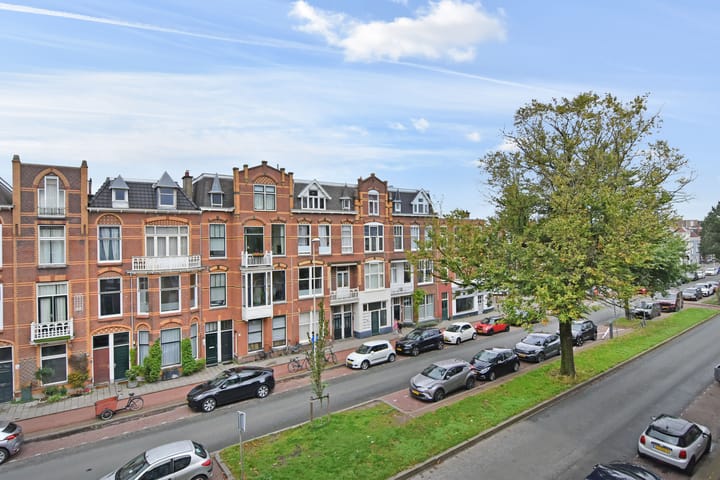 Foto 10 van Valkenboslaan 72-E