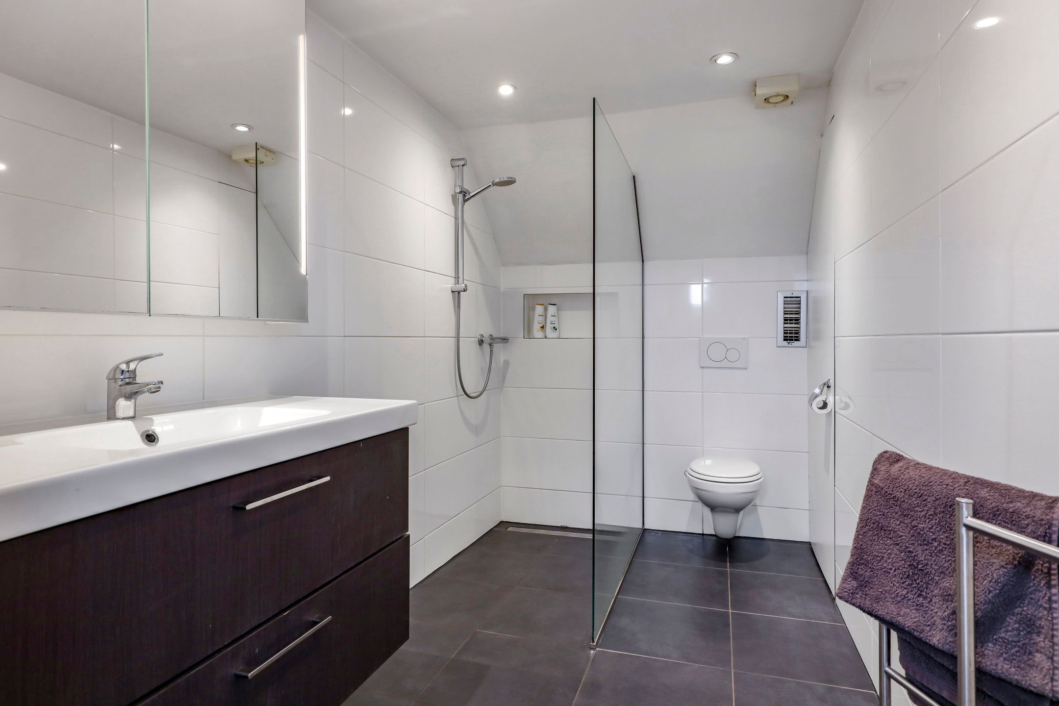 Photo 3 of Hammarskjöldpark 10