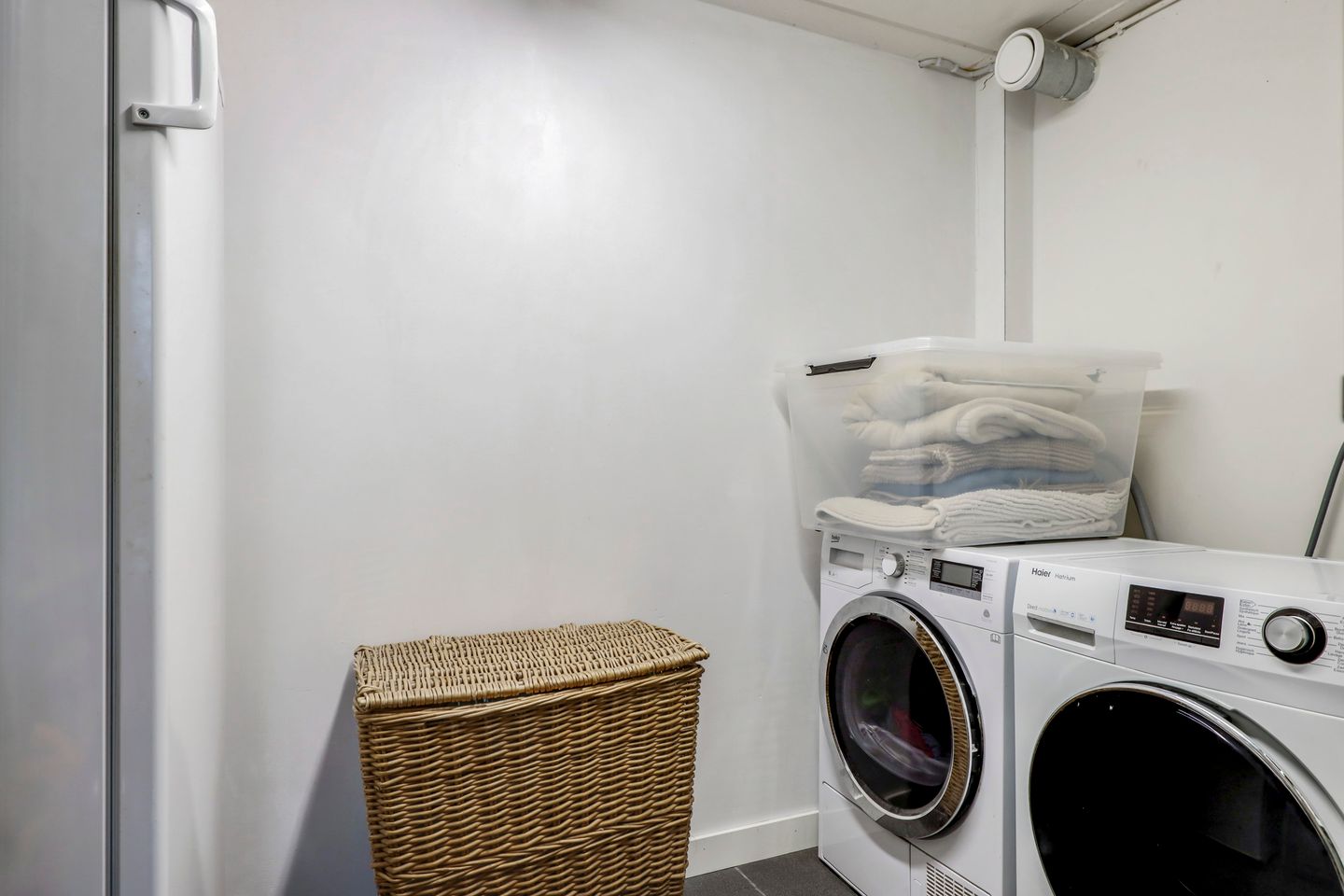 Photo 34 of Hammarskjöldpark 10