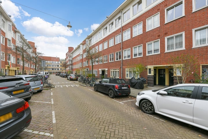 Bekijk foto 16 van James Cookstraat 34-3