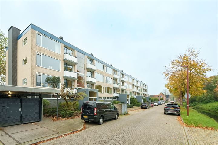 View photo 3 of Nedereindseweg 103