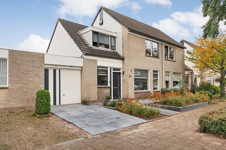 Foto 1 van Marinus Postlaan 58