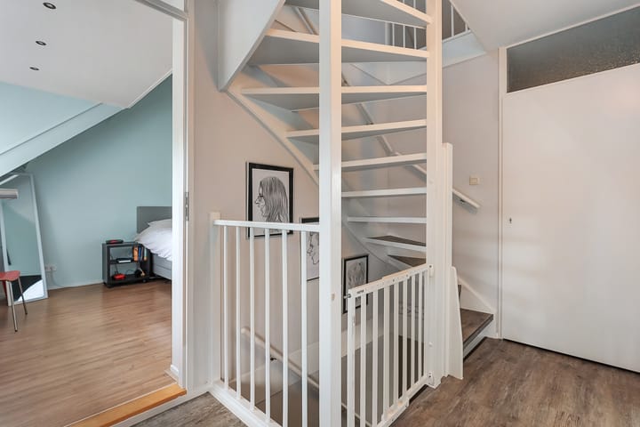 Foto 26 van Marinus Postlaan 58