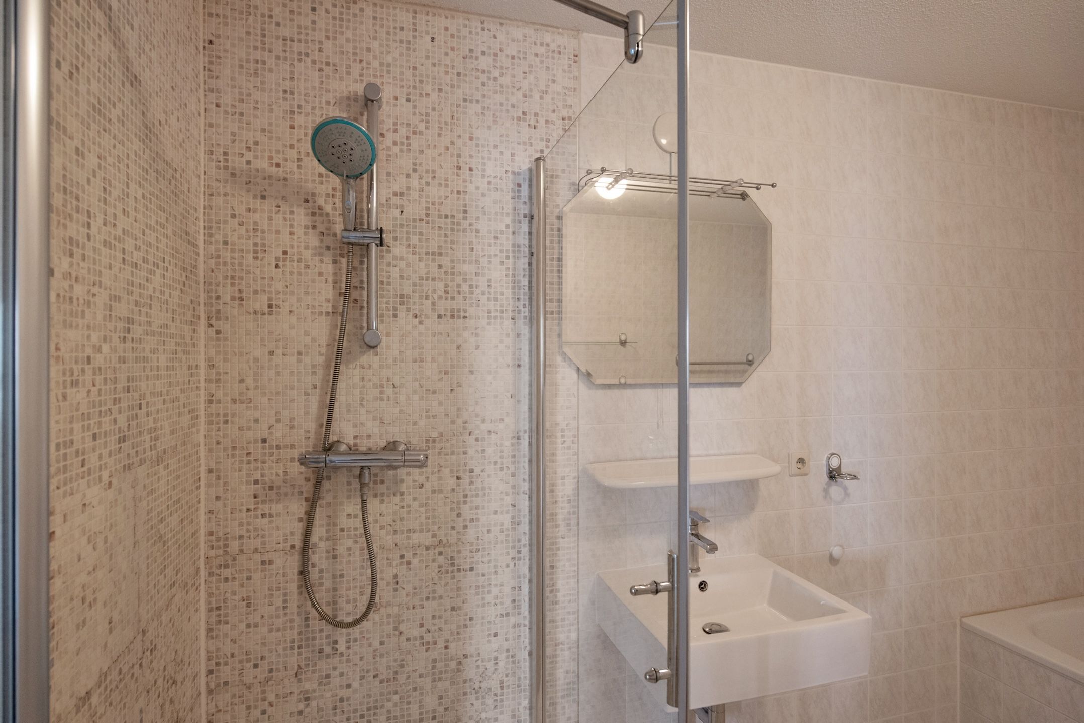 Foto 30 van Europaweg 72