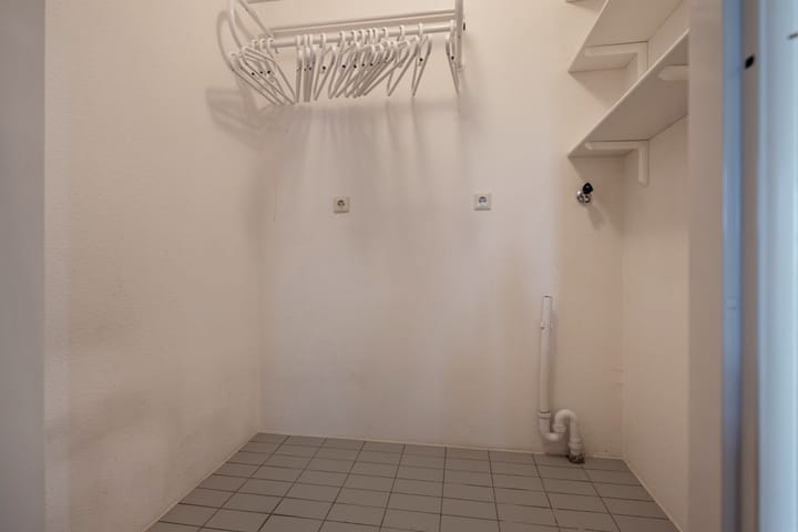 Foto 31 van Europaweg 72