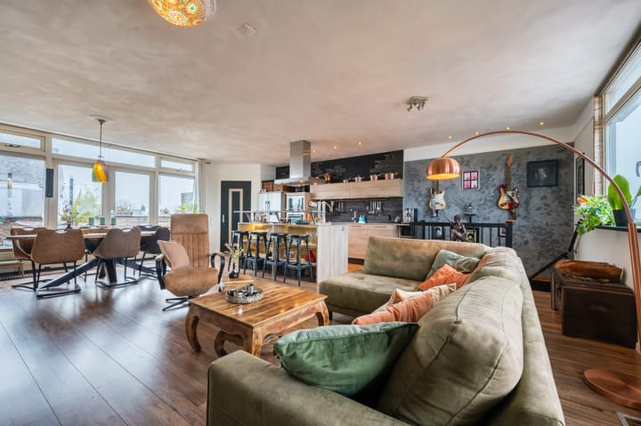 Foto 3 van Lunterenstraat 279