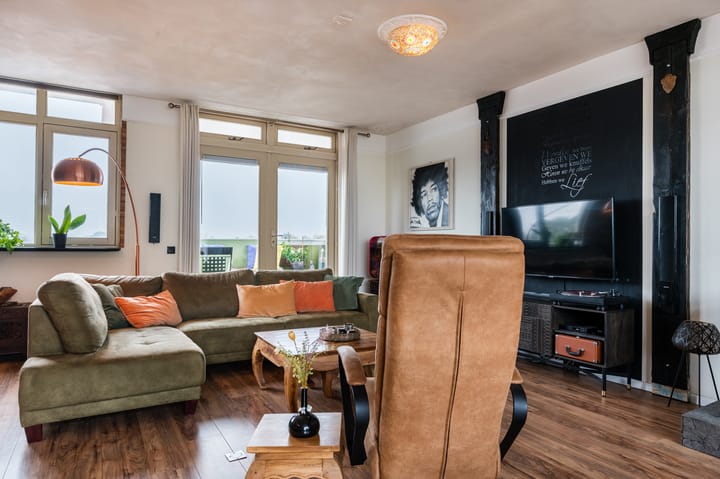 Foto 32 van Lunterenstraat 279