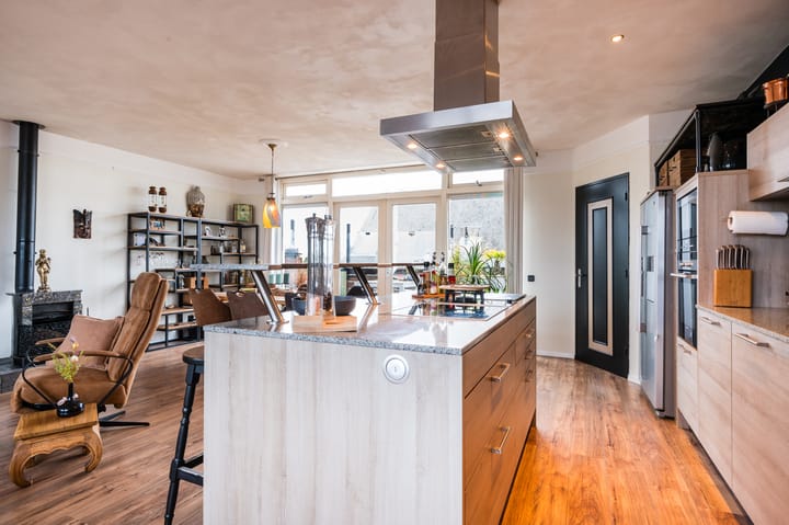 Foto 43 van Lunterenstraat 279