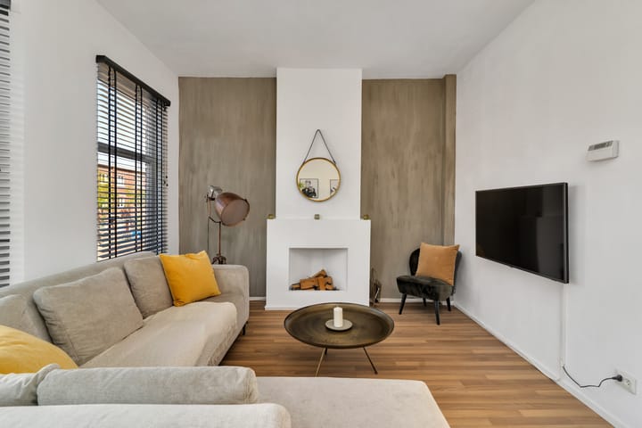 Foto 3 van Mient 230