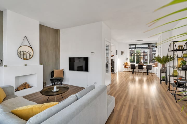 Foto 4 van Mient 230