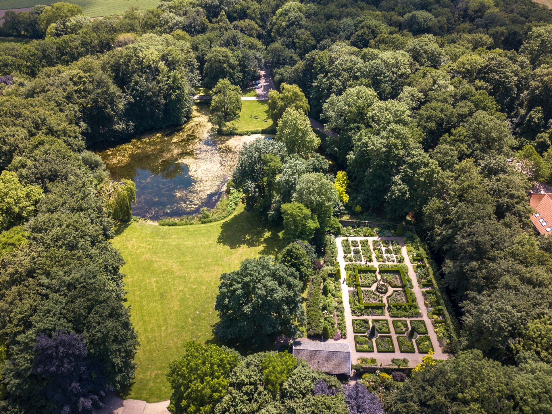 Photo 75 of Hammarskjöldpark 10