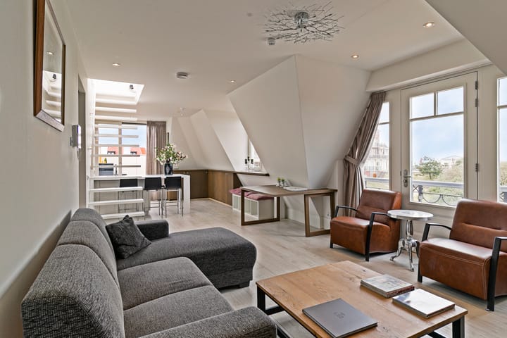 Photo 2 of Badhuisweg 23-C