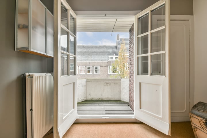 View photo 34 of Michelangelostraat 37-2