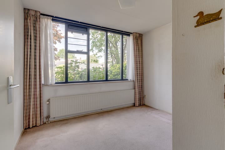 Foto 24 van Sperwerlaan 5