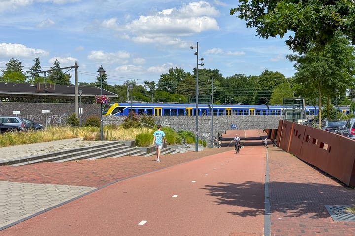 Foto 33 van Sperwerlaan 5