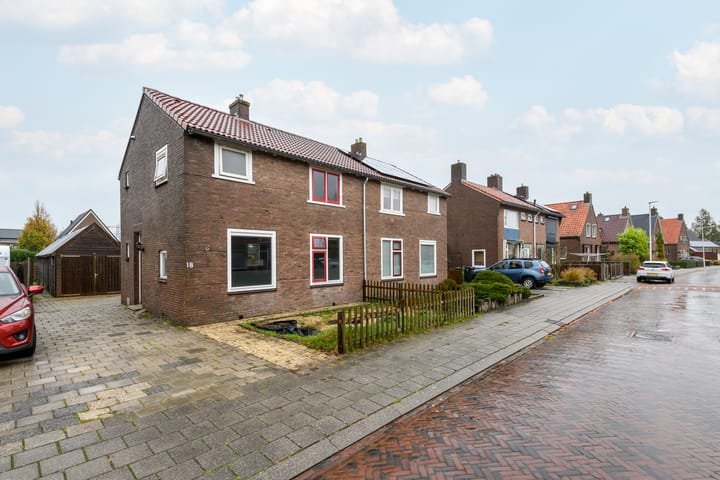 Foto 1 van Willem Lodewijkstraat 18