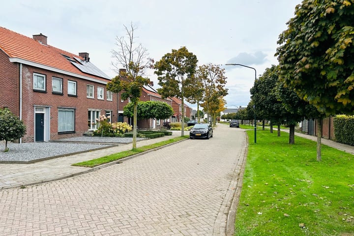 Bekijk foto 2 van Rozenstraat 3