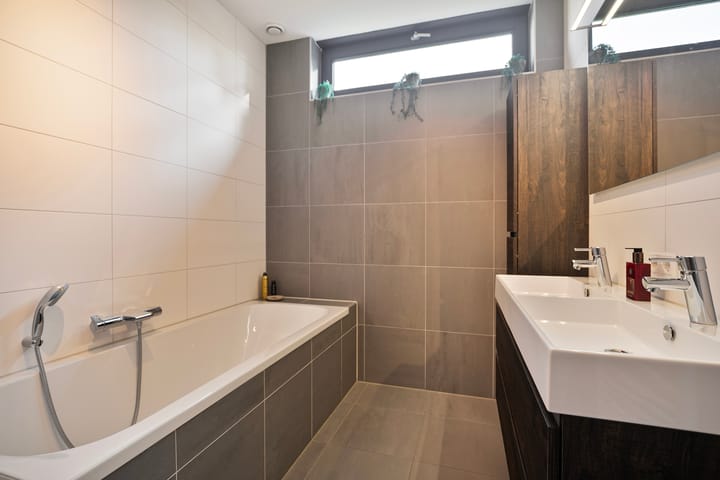 Foto 31 van Grutto 7