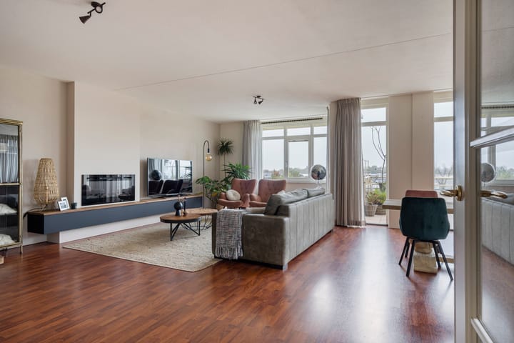 Photo 7 of Monta Rosa 44