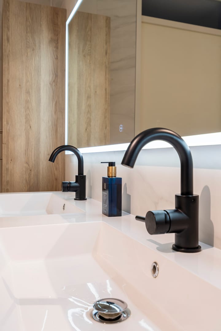 Photo 29 of Monta Rosa 44