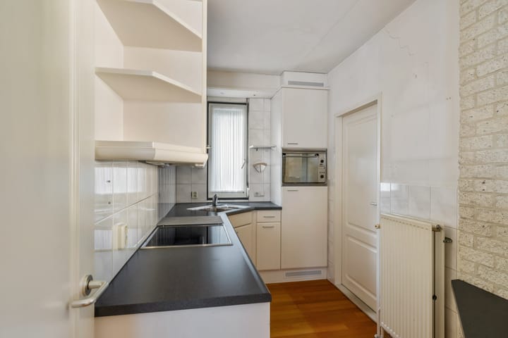 Foto 11 van Paus Joanneslaan 18-A