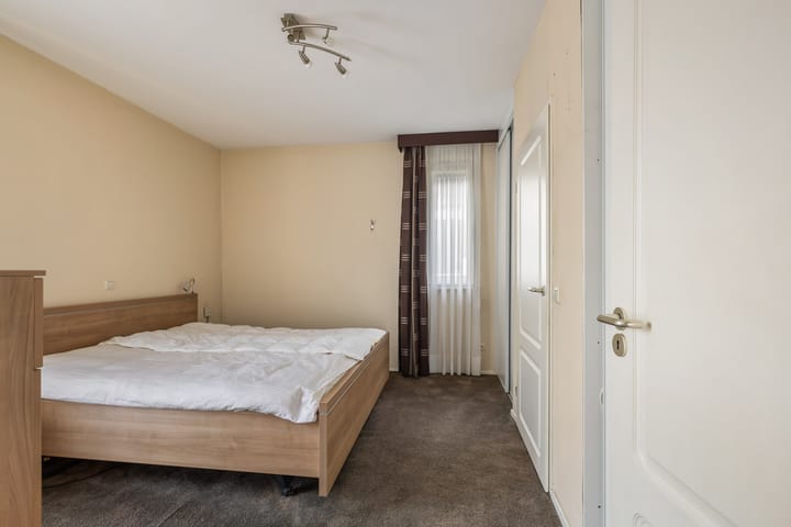 Foto 16 van Paus Joanneslaan 18-A