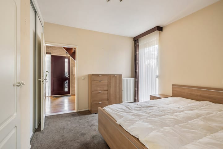 Foto 17 van Paus Joanneslaan 18-A