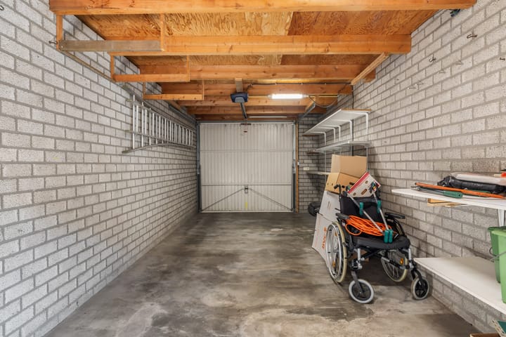 Foto 31 van Paus Joanneslaan 18-A