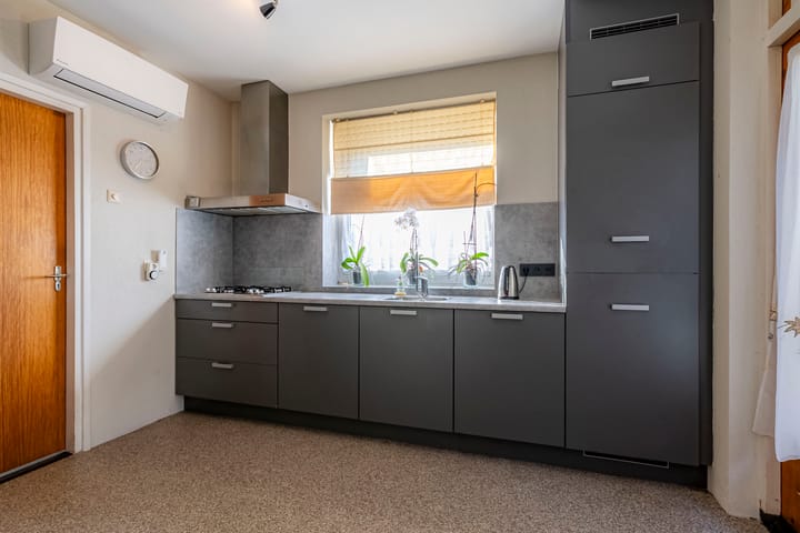 Foto 8 van Schumanstraat 37