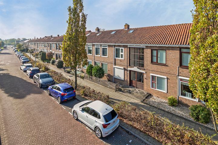 View photo 41 of Thorbeckestraat 18