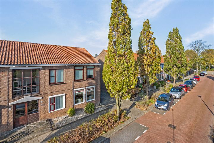 View photo 42 of Thorbeckestraat 18