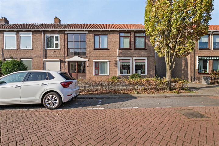 View photo 43 of Thorbeckestraat 18