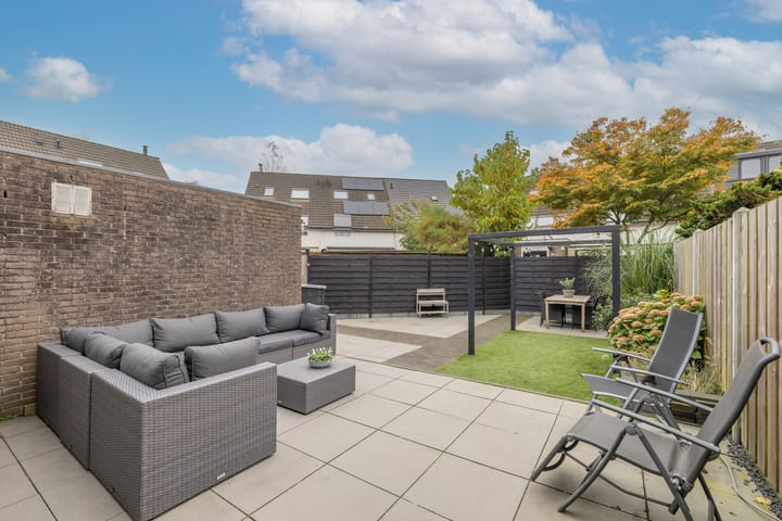 Foto 26 van Gaast 11