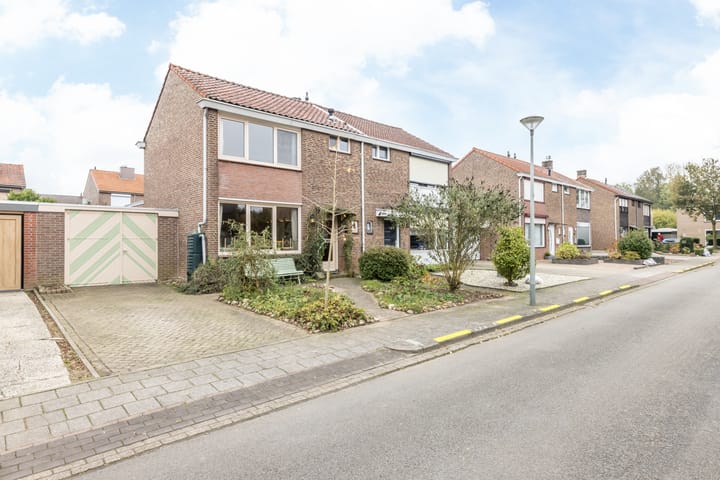 Foto 35 van Acaciastraat 13