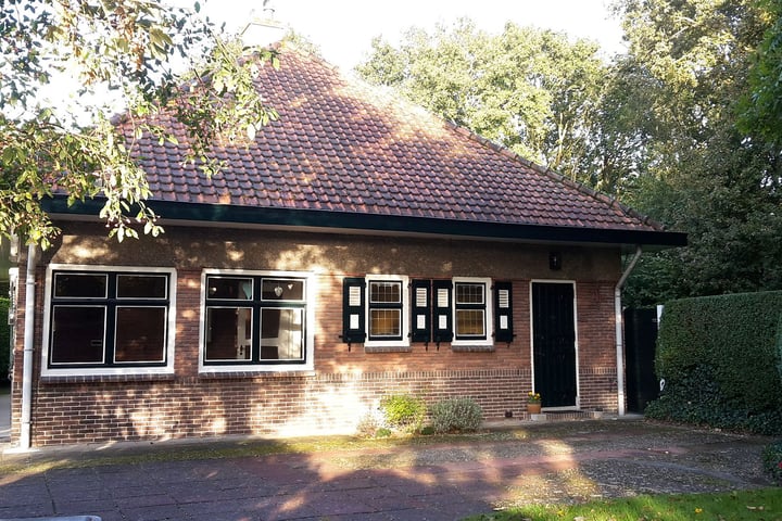 Bekijk foto 32 van Vroonweg 3