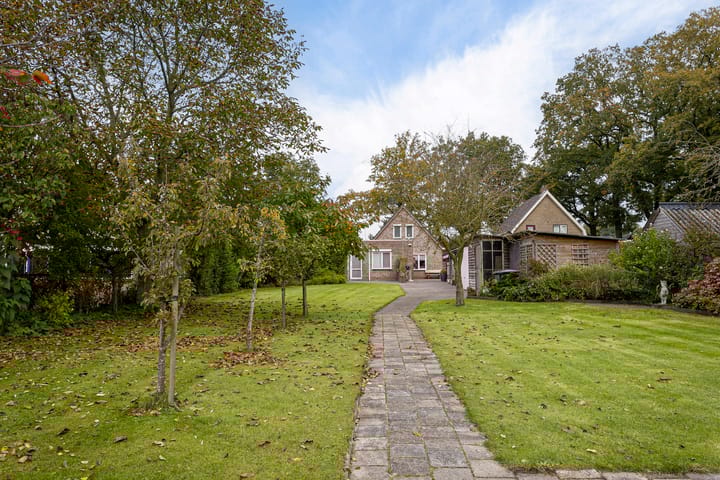 Foto 42 van Kerklaan 18