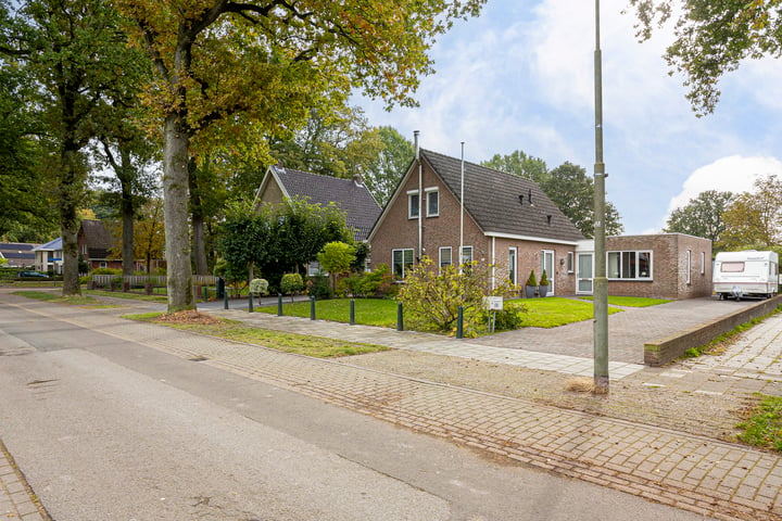 View photo 48 of Kerklaan 18