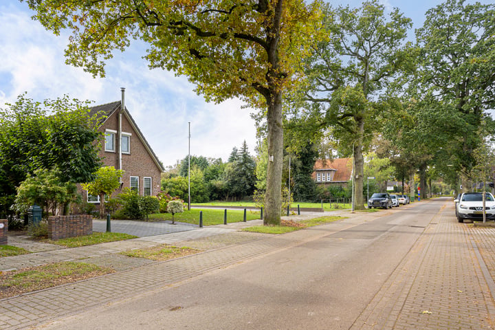 View photo 51 of Kerklaan 18