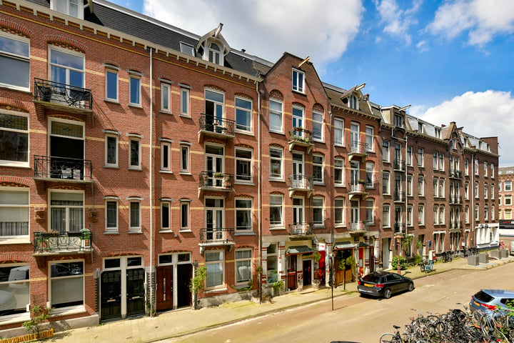 View photo 3 of Da Costastraat 10-3