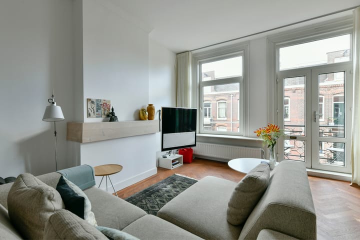 Foto 5 van Da Costastraat 10-3