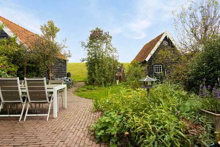 Photo 2 of Batterij 12