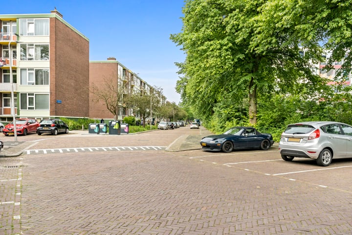 Bekijk foto 36 van Jacoba van Beierenlaan 227