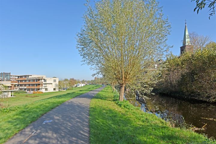 Bekijk foto 20 van Vijverhof 75