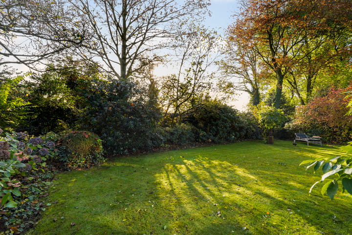 Foto 32 van Hobbemastraat 6