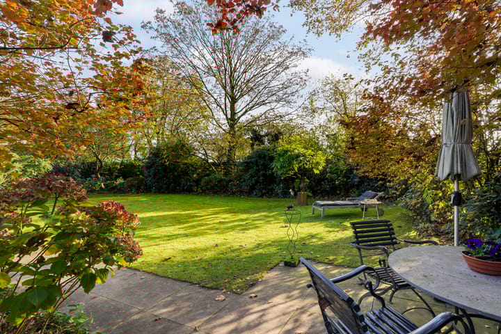 Foto 33 van Hobbemastraat 6