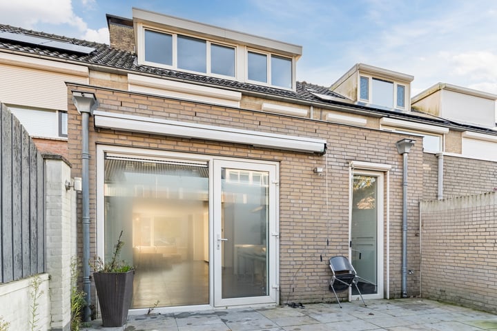 Bekijk foto 32 van Dr. Donker Curtiusstraat 8