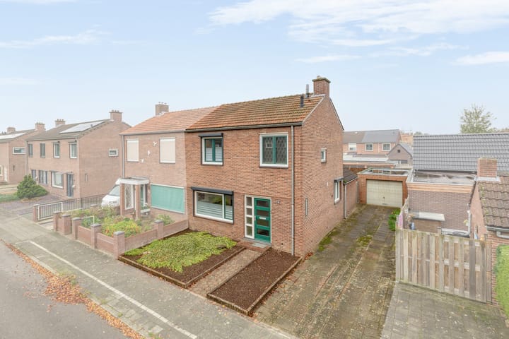 Foto 1 van Lindenlaan 15