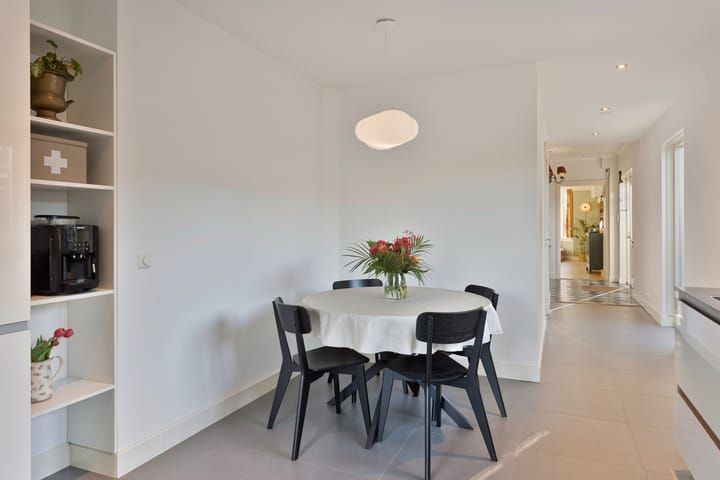 Photo 15 of Zutphensestraat 179