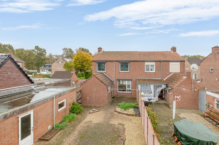 Foto 29 van Lindenlaan 15